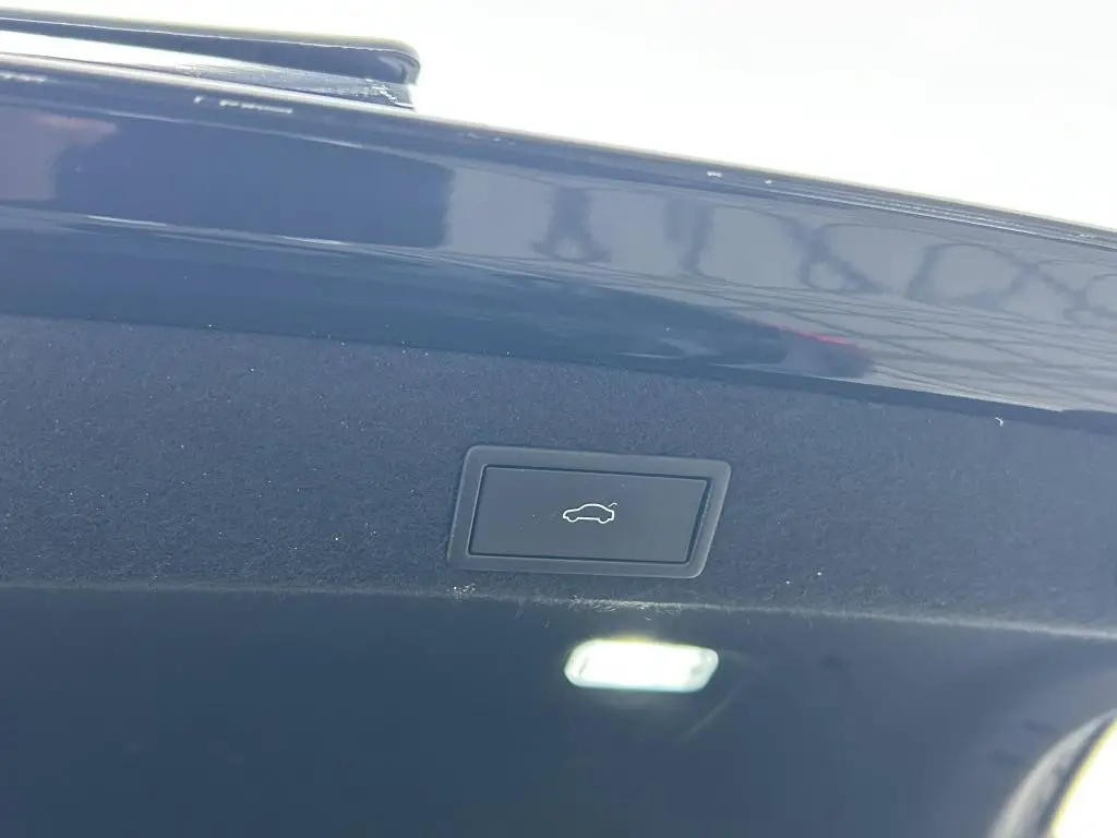 Škoda Superb L&K 7DSG 2,0TDI / 110kW