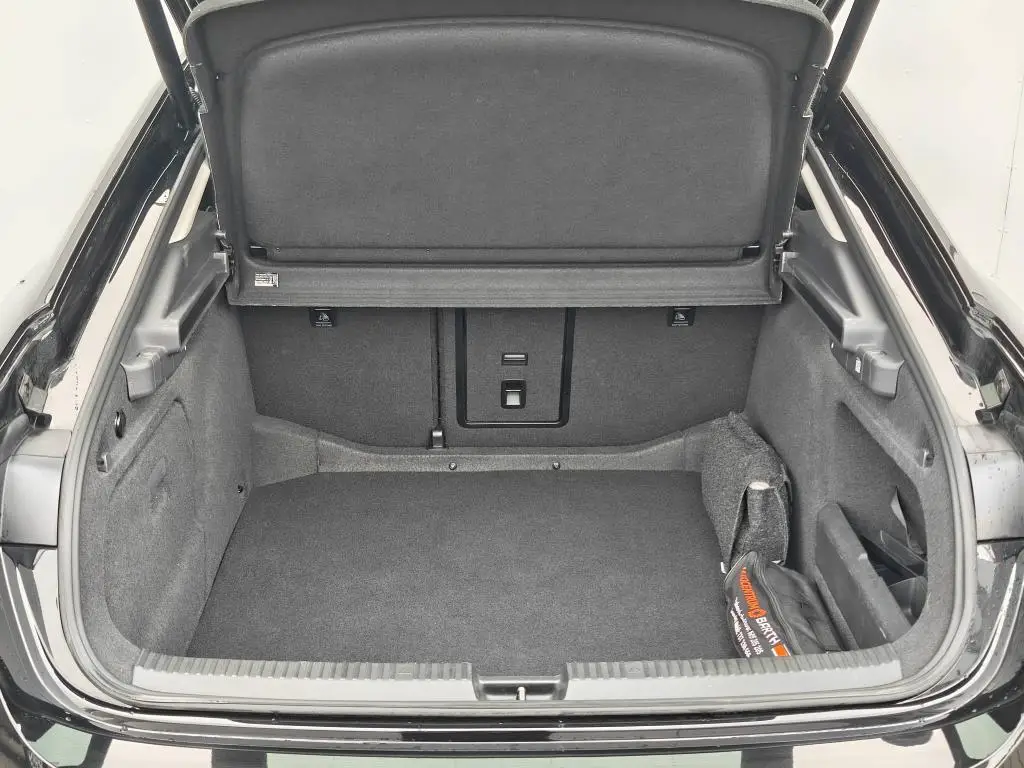 Škoda Superb L&K 7DSG 2,0TDI / 110kW