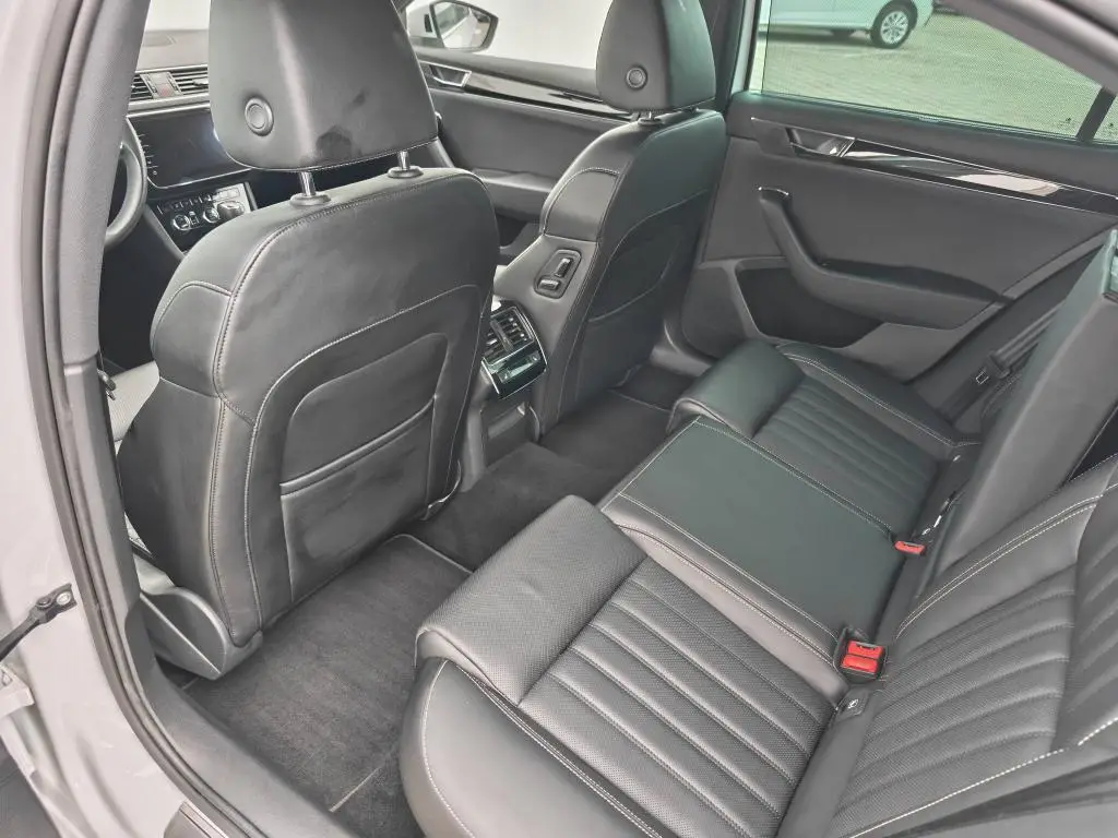 Škoda Superb L&K 7DSG 2,0TSI / 140kW