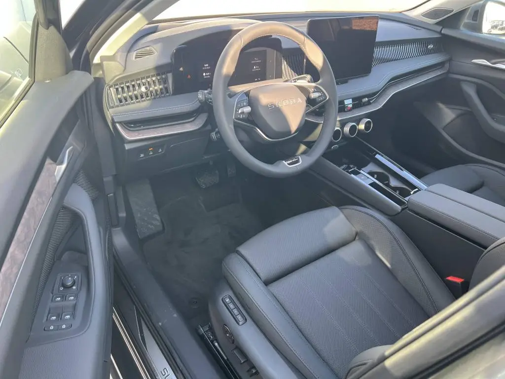 Škoda Superb L&K 7DSG 4x4 2,0TDI / 142kW