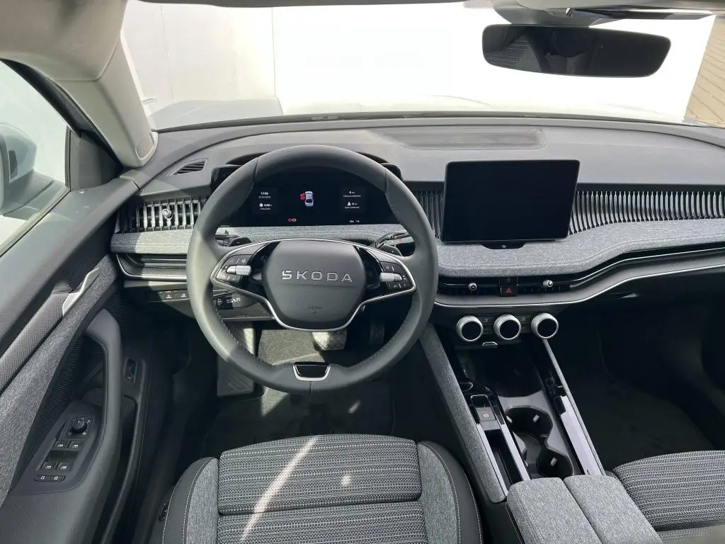 Škoda Superb Selection 7DSG 2,0TDI / 110kW