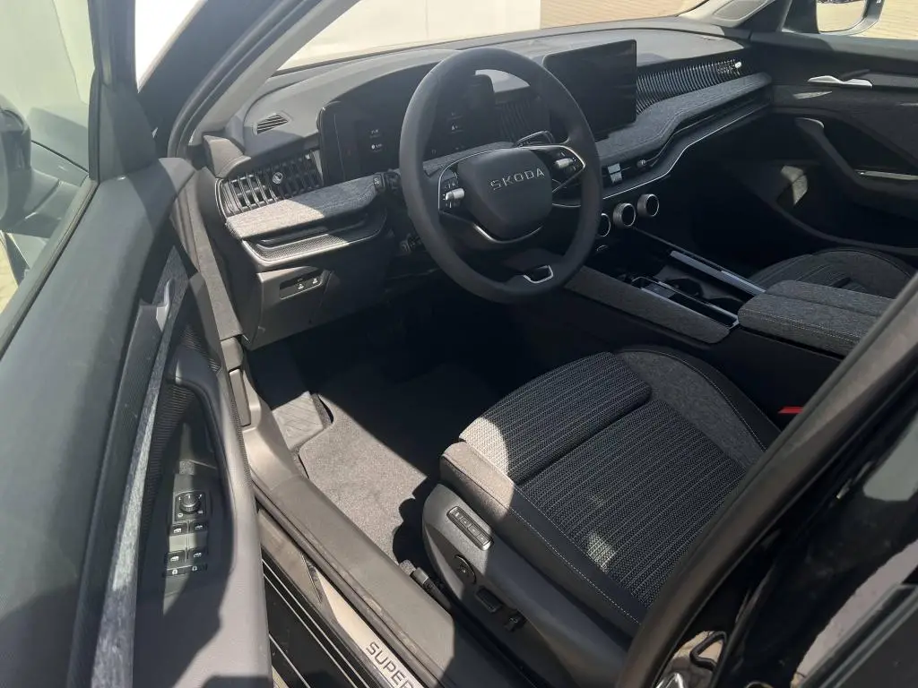 Škoda Superb Selection 7DSG 2,0TDI / 110kW