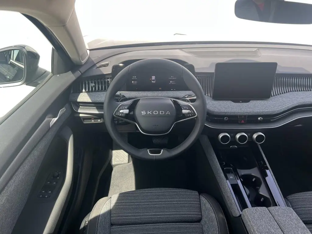 Škoda Superb Selection 7DSG 2,0TDI / 110kW