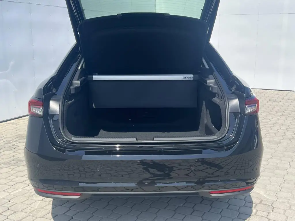 Škoda Superb Selection 7DSG 2,0TDI / 110kW