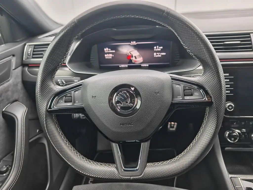 Škoda Superb SportLine 4x4 7DSG 2,0TSI / 200kW