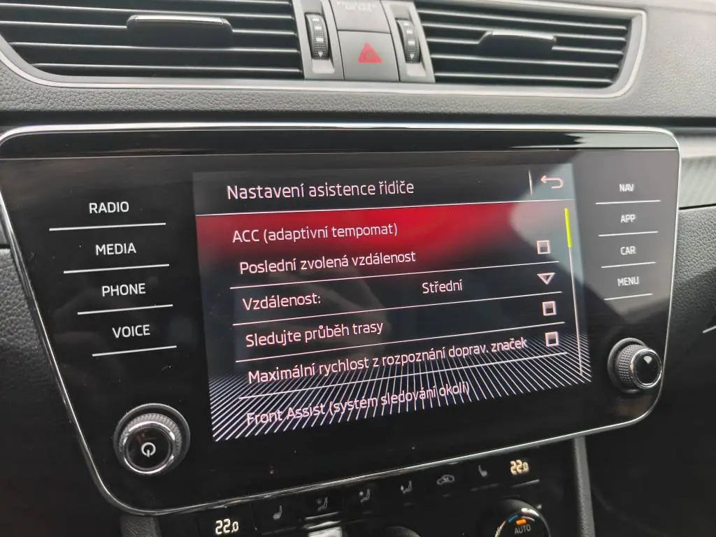 Škoda Superb SportLine 4x4 7DSG 2,0TSI / 200kW