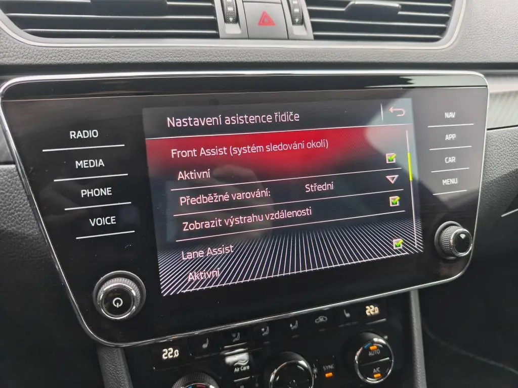 Škoda Superb SportLine 4x4 7DSG 2,0TSI / 200kW