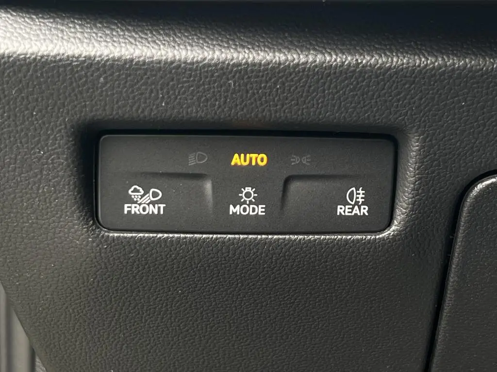 Škoda Superb Sportline 7DSG 2,0TDI / 110kW