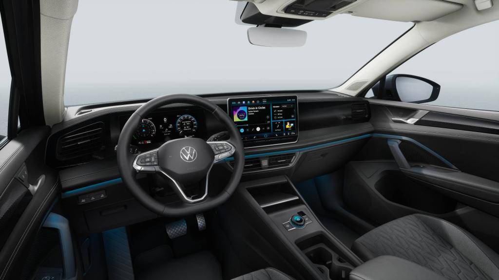 Volkswagen Tiguan People PHEV 19,7kWh 6DSG 1,5TSI / 150kW