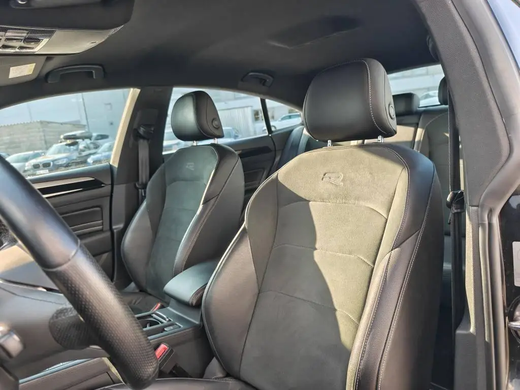 Volkswagen Arteon R-Line 6G 1,5TSI / 110kW