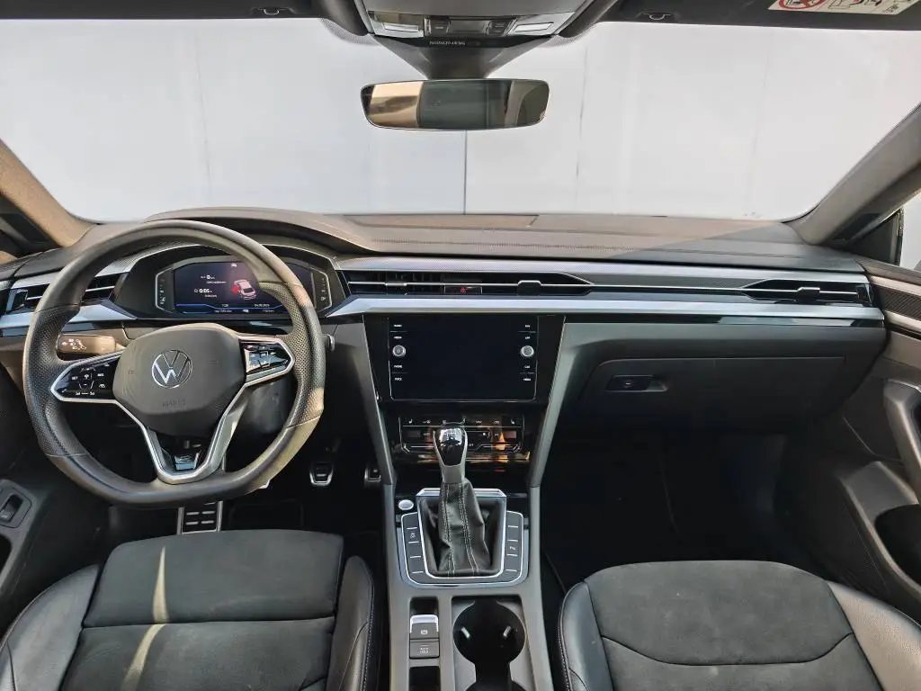 Volkswagen Arteon R-Line 6G 1,5TSI / 110kW