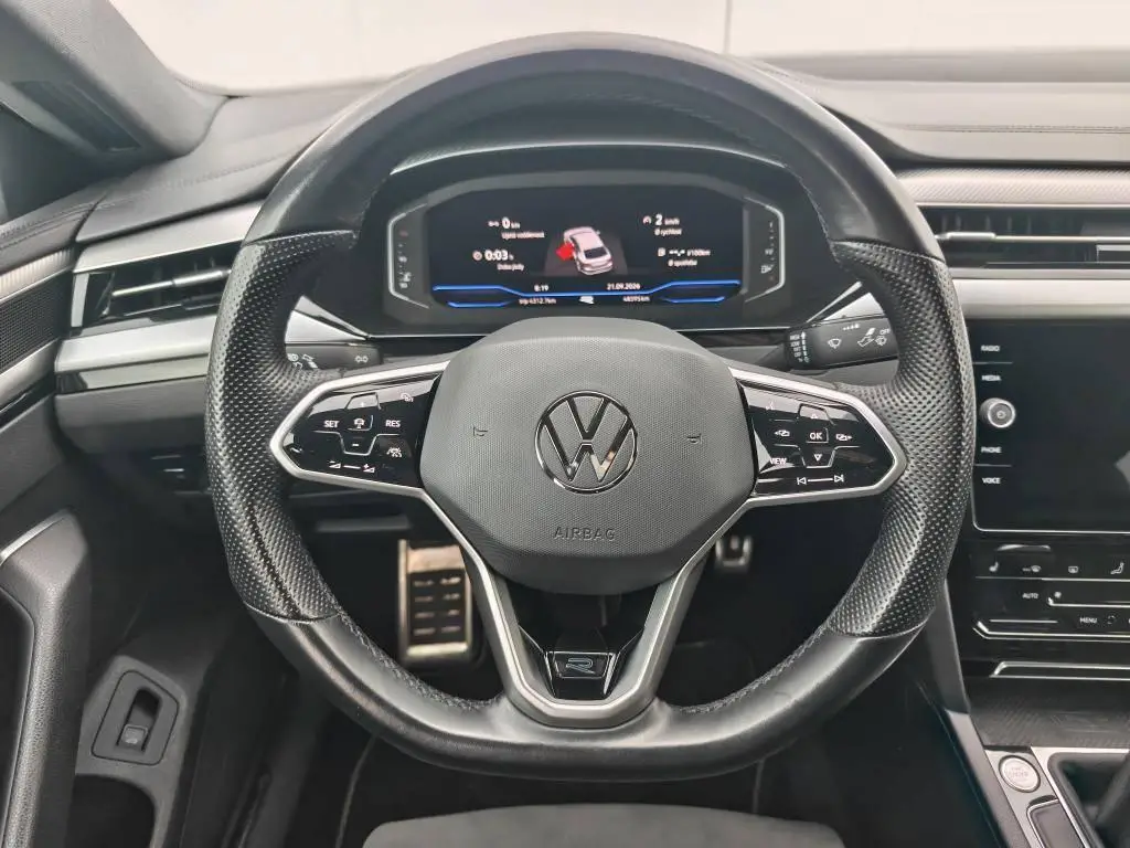 Volkswagen Arteon R-Line 6G 1,5TSI / 110kW
