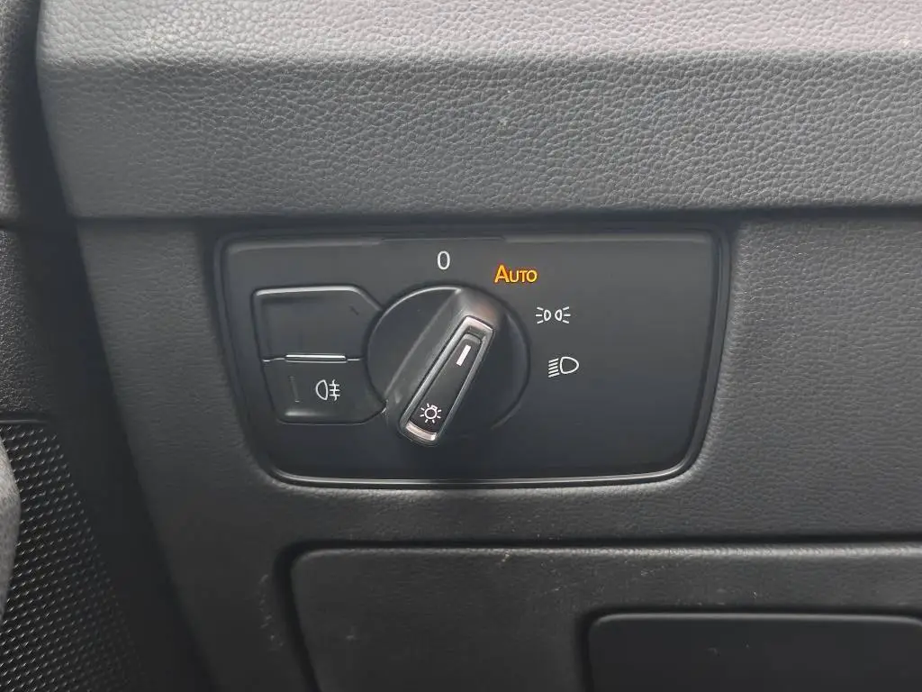 Volkswagen Arteon R-Line 6G 1,5TSI / 110kW