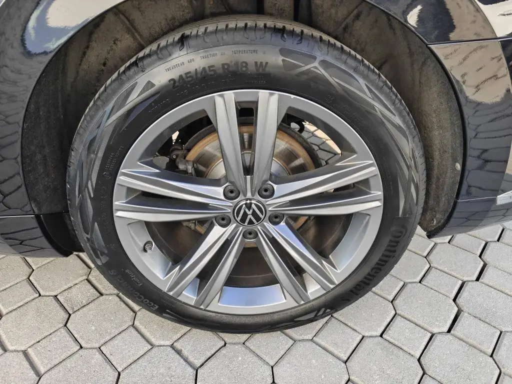 Volkswagen Arteon R-Line 6G 1,5TSI / 110kW