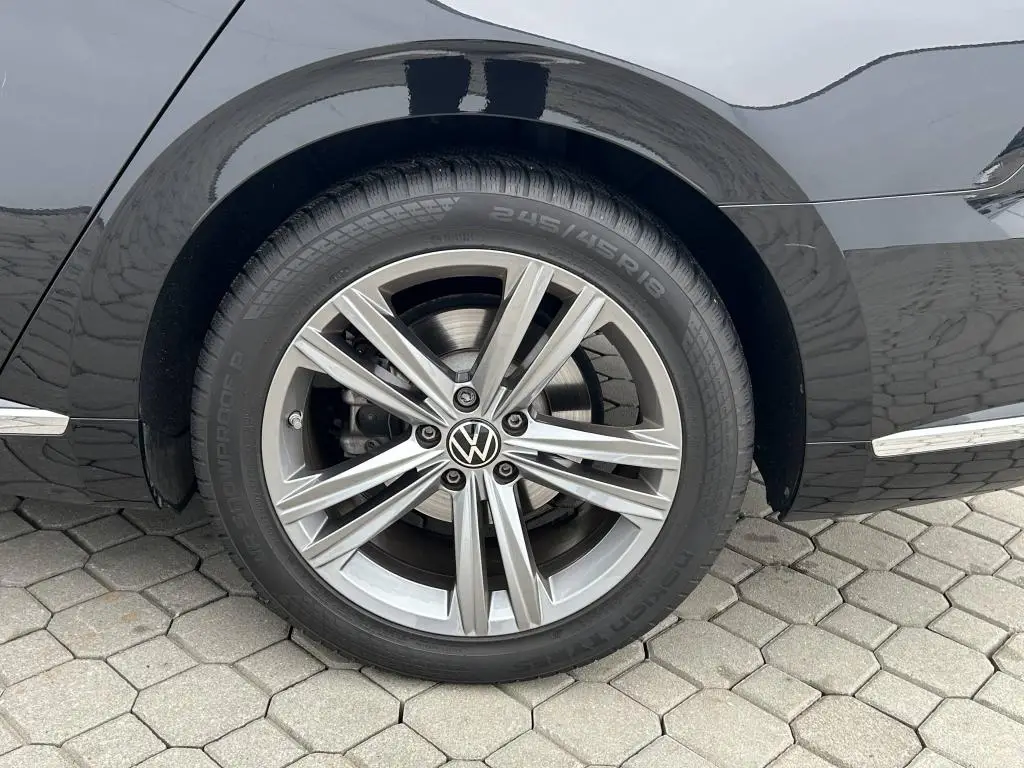 Volkswagen Arteon R-Line 6G 1,5TSI / 110kW