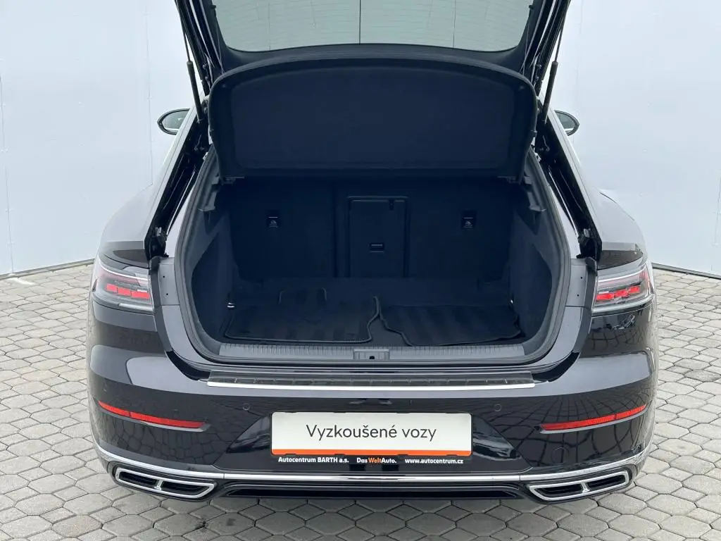 Volkswagen Arteon R-Line 6G 1,5TSI / 110kW