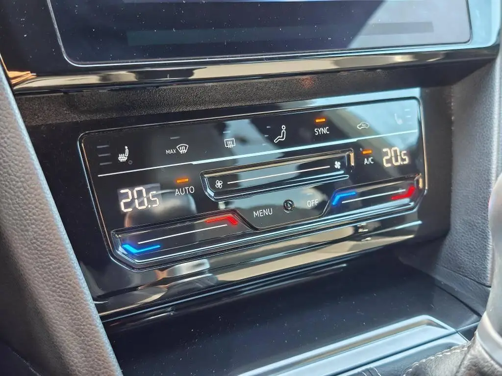 Volkswagen Arteon R-Line 6G 2,0TDI / 110kW