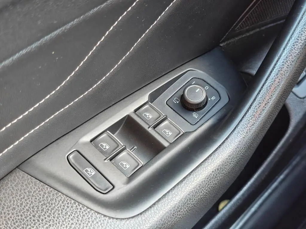 Volkswagen Arteon R-Line 6G 2,0TDI / 110kW