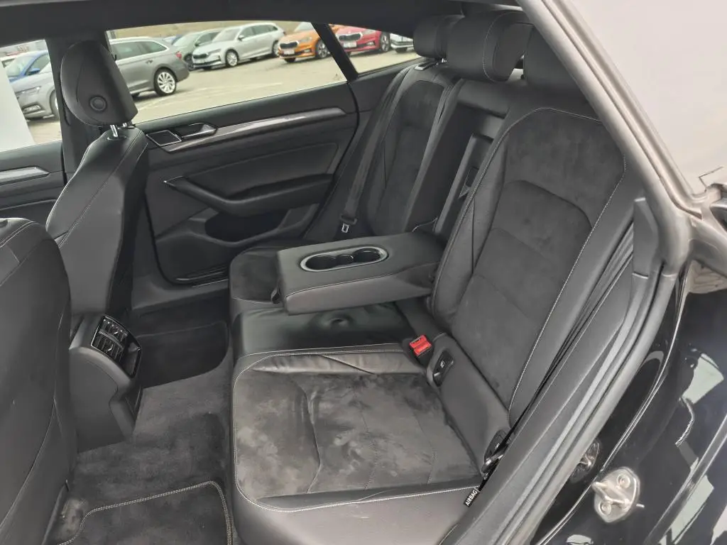 Volkswagen Arteon R-Line 7DSG 2,0TDI / 110kW