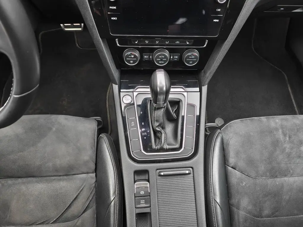 Volkswagen Arteon R-Line 7DSG 2,0TDI / 110kW