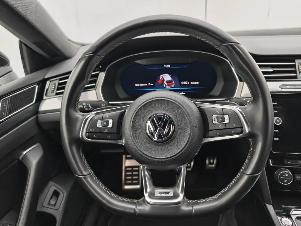 Volkswagen Arteon R-Line 7DSG 2,0TDI / 110kW