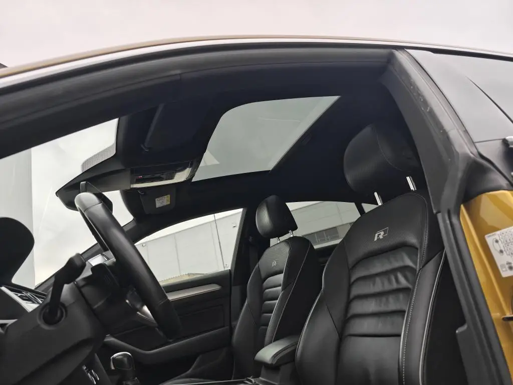 Volkswagen Arteon R-Line 7DSG 2,0TSI / 140kW