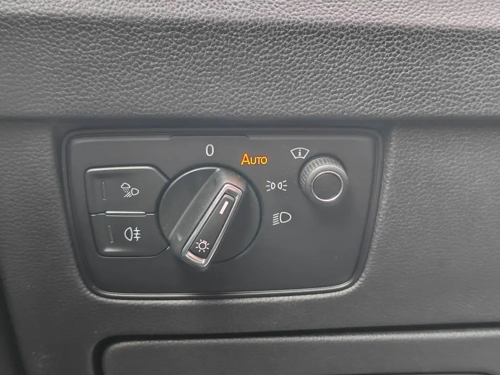 Volkswagen Arteon R-Line 7DSG 2,0TSI / 140kW