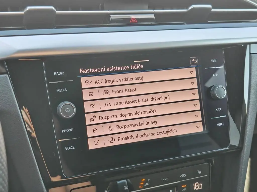 Volkswagen Arteon Shooting Brake R-line 7DSG 2,0TDI / 110kW