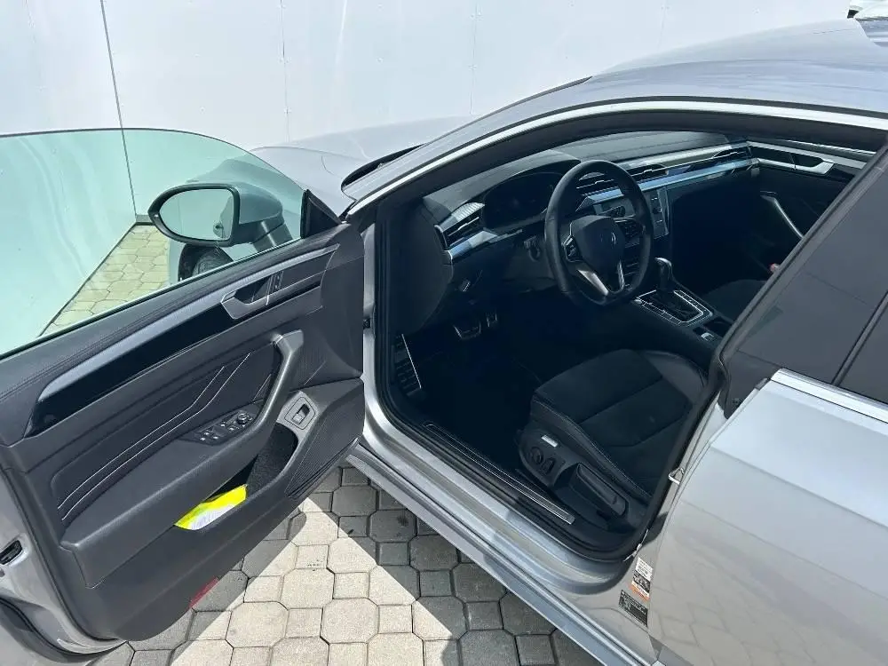 Volkswagen Arteon Shooting Brake R-line 7DSG 2,0TSI / 140kW