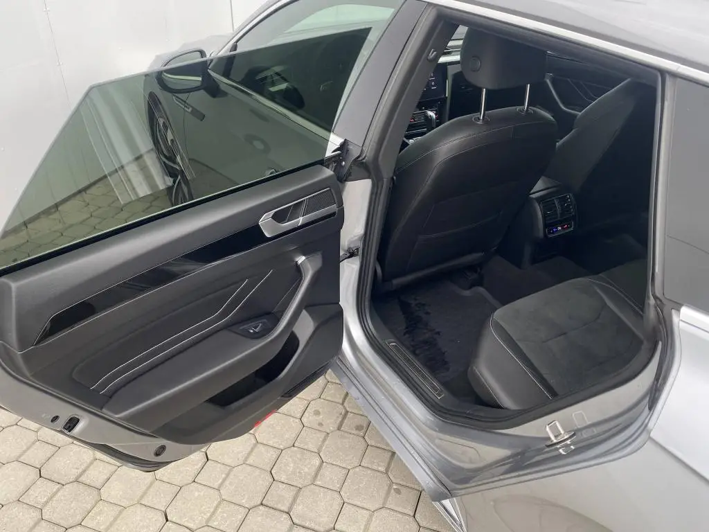 Volkswagen Arteon Shooting Brake R-line 7DSG 2,0TSI / 140kW