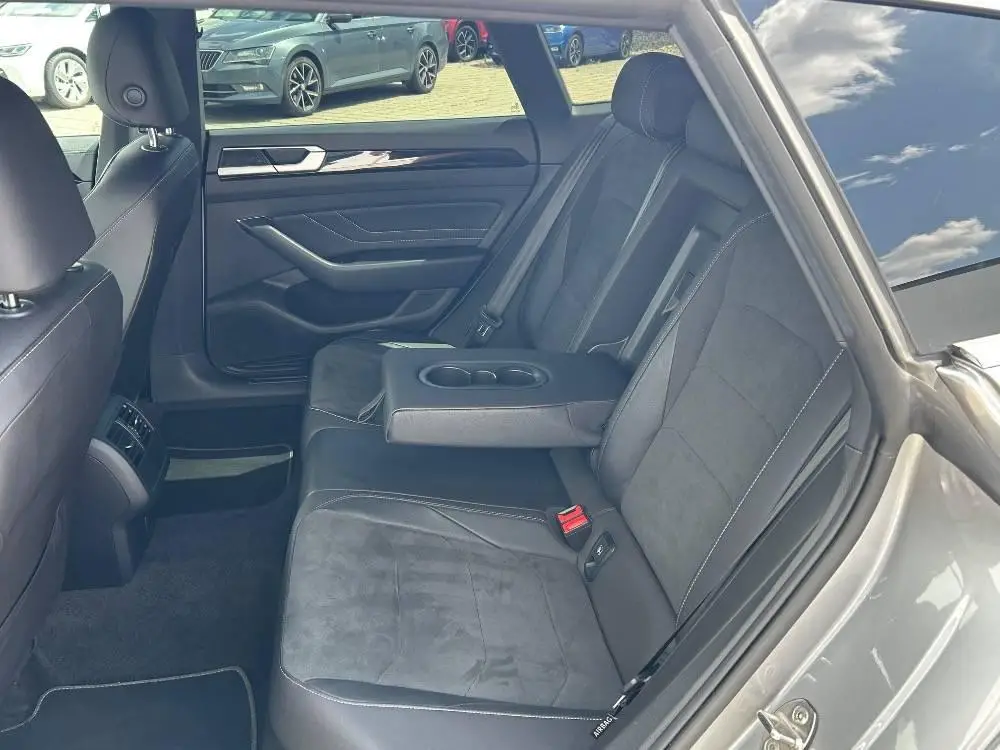 Volkswagen Arteon Shooting Brake R-line 7DSG 2,0TSI / 140kW