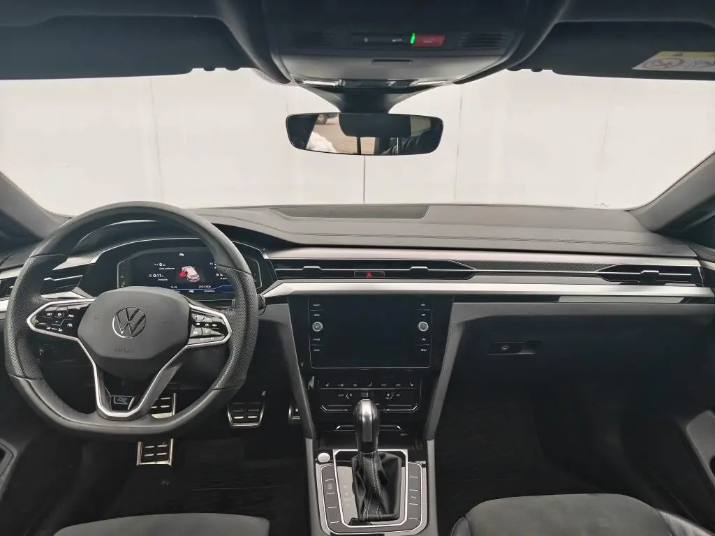 Volkswagen Arteon Shooting Brake R-line 7DSG 2,0TSI / 140kW