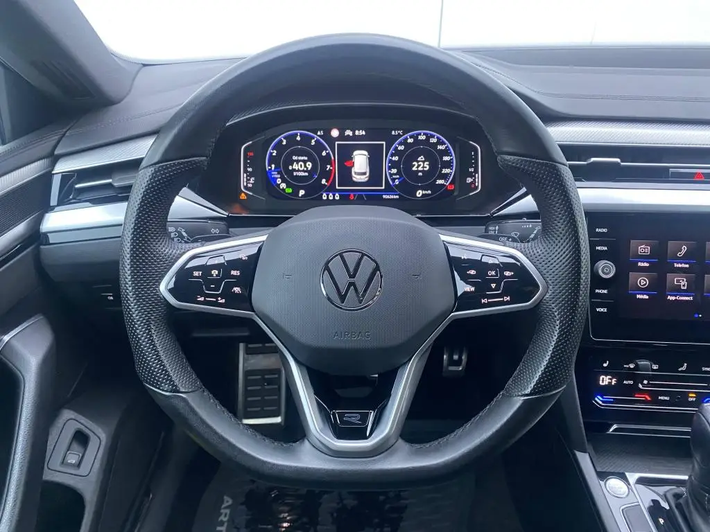 Volkswagen Arteon Shooting Brake R-line 7DSG 2,0TSI / 140kW