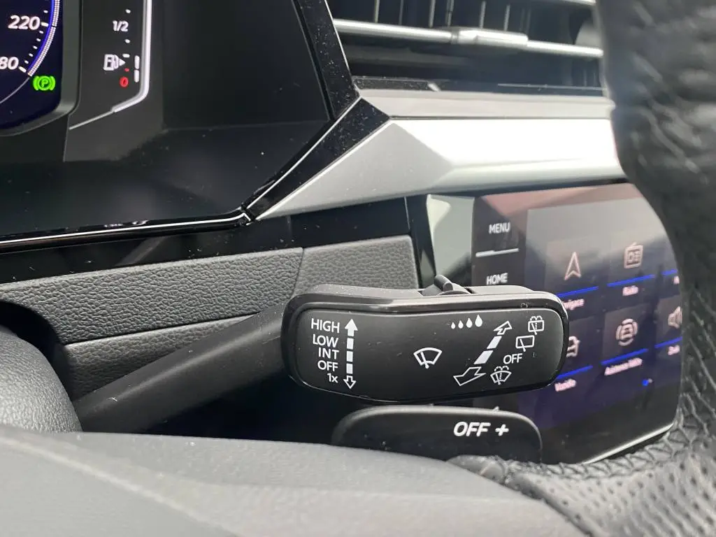 Volkswagen Arteon Shooting Brake R-line 7DSG 2,0TSI / 140kW