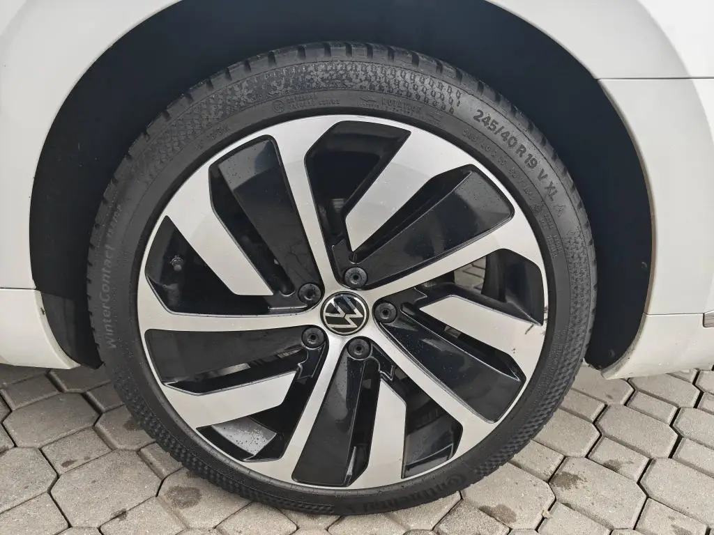 Volkswagen Arteon Shooting Brake R-line 7DSG 2,0TSI / 140kW