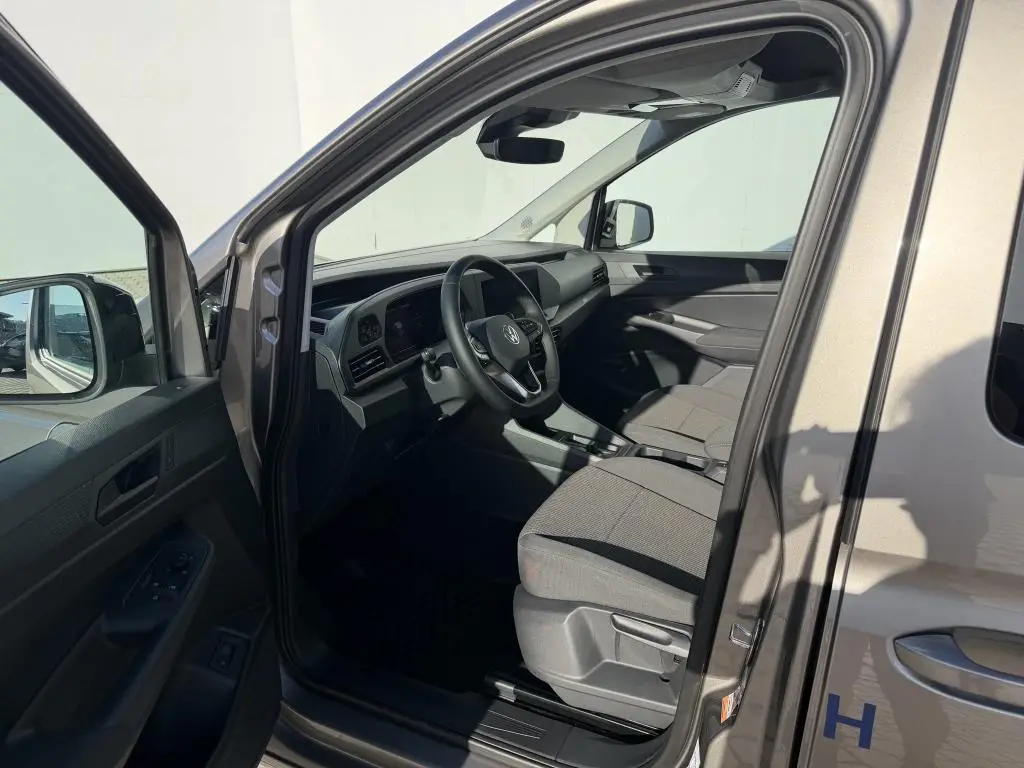 Volkswagen Caddy PHEV 19,7kWh DSG 1,5TSI / 110kW