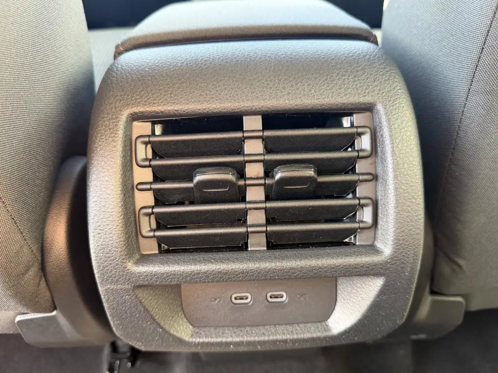 Volkswagen Caddy PHEV 19,7kWh DSG 1,5TSI / 110kW