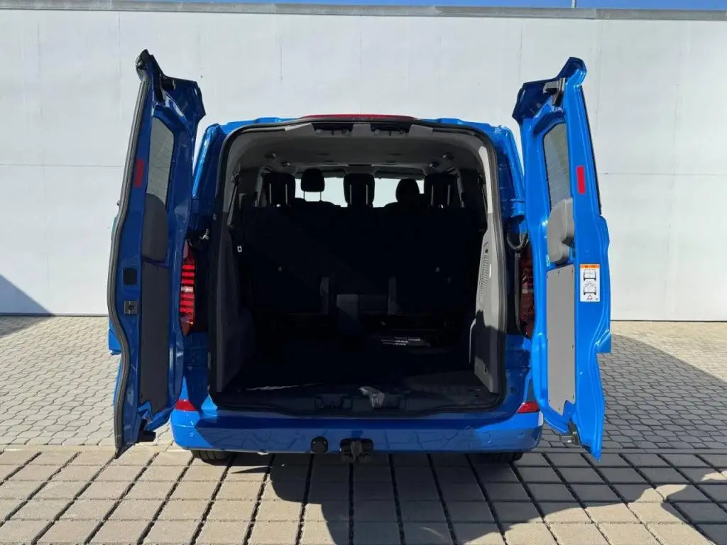 Volkswagen Caravelle 17kWh Life DR 2,5TSI / 171kW