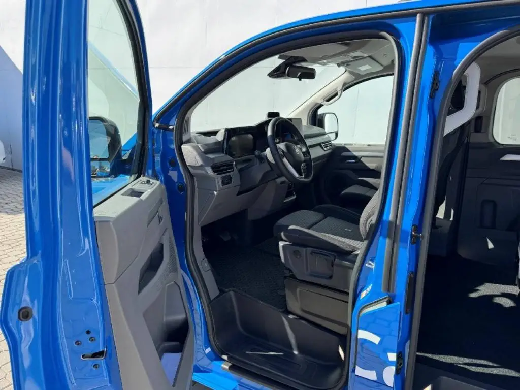 Volkswagen Caravelle 17kWh Life DR 2,5TSI / 171kW