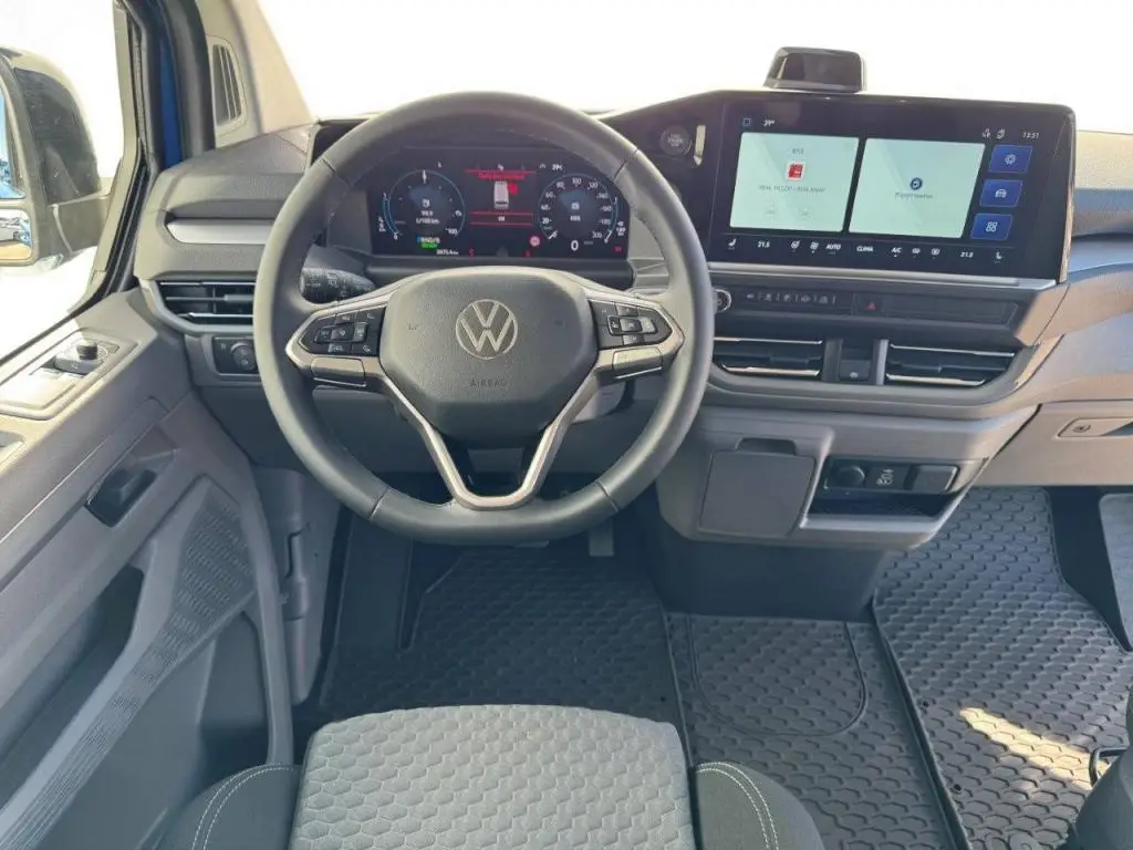 Volkswagen Caravelle 17kWh Life DR 2,5TSI / 171kW