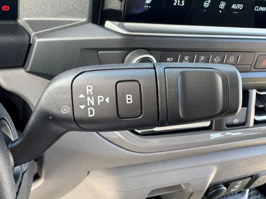 Volkswagen Caravelle 17kWh Life DR 2,5TSI / 171kW