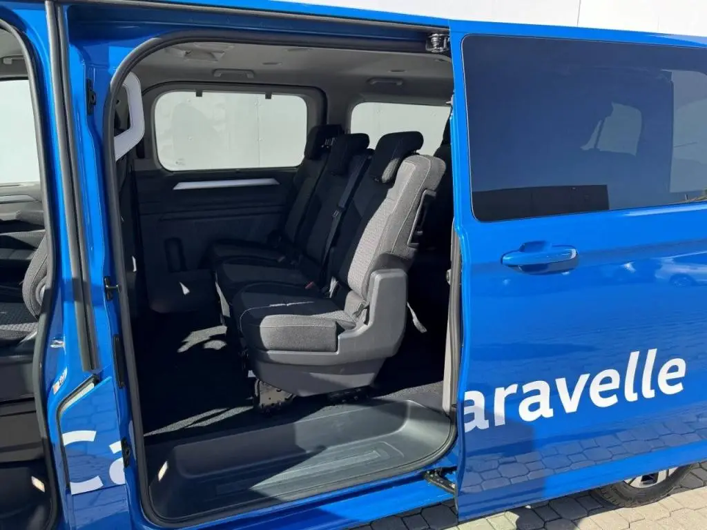 Volkswagen Caravelle 17kWh Life DR 2,5TSI / 171kW