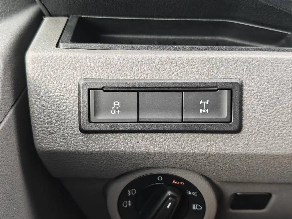 Volkswagen Caravelle CL DR 4M DSG 2,0TDi / 110kW