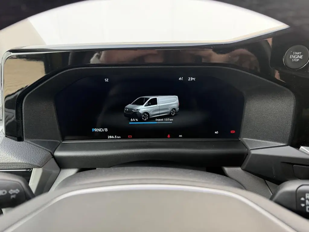 Volkswagen Caravelle Life DR  / 210kW