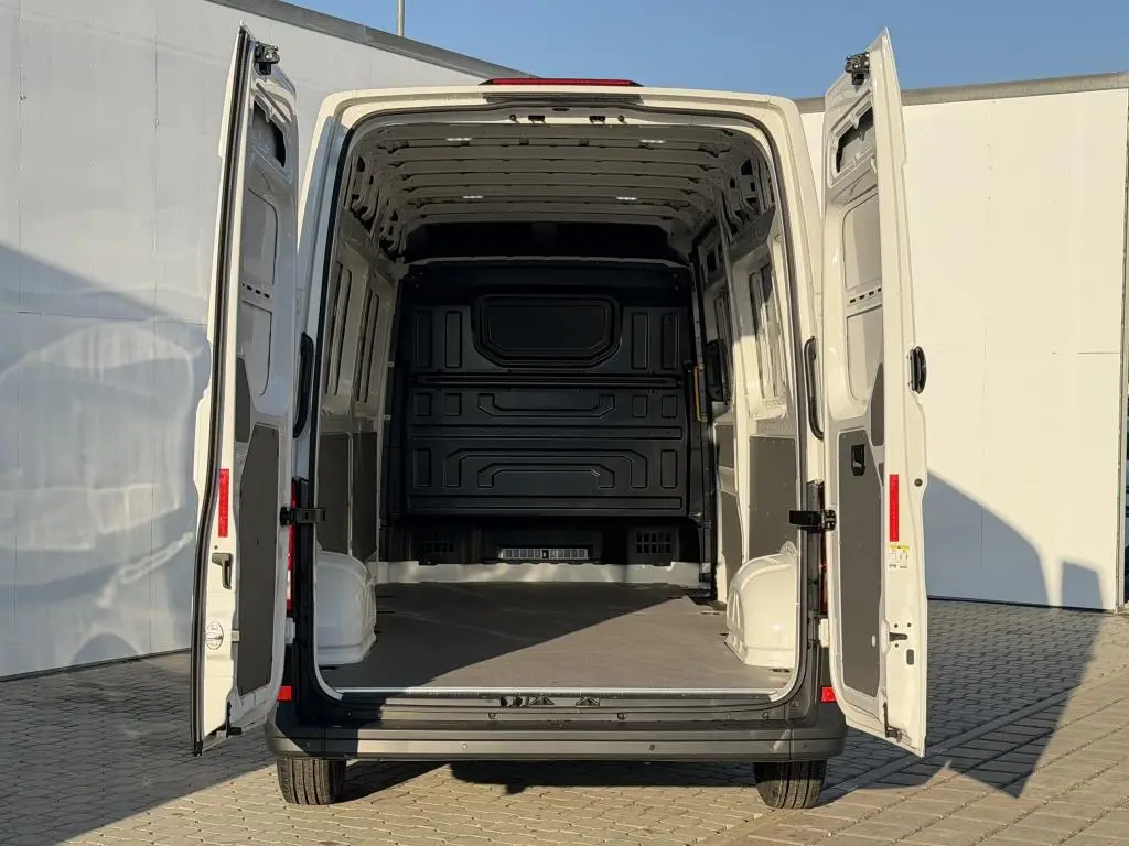 Volkswagen Crafter skříň DR 6G 2,0TDI / 103kW