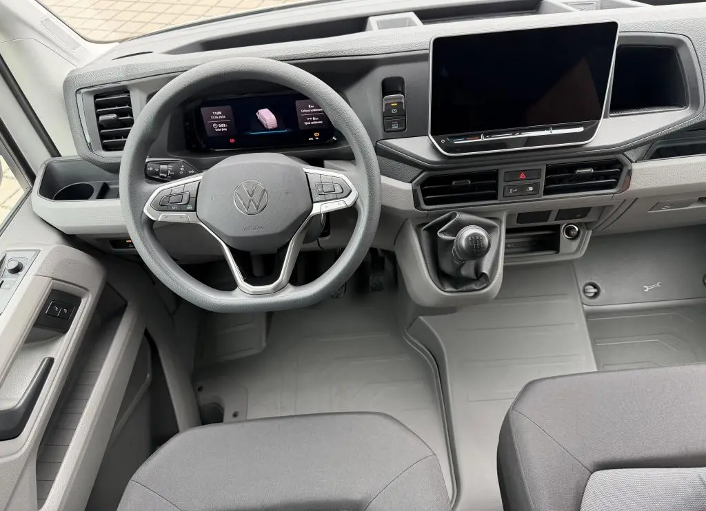 Volkswagen Crafter skříň SR 6G 2,0TDi / 103kW