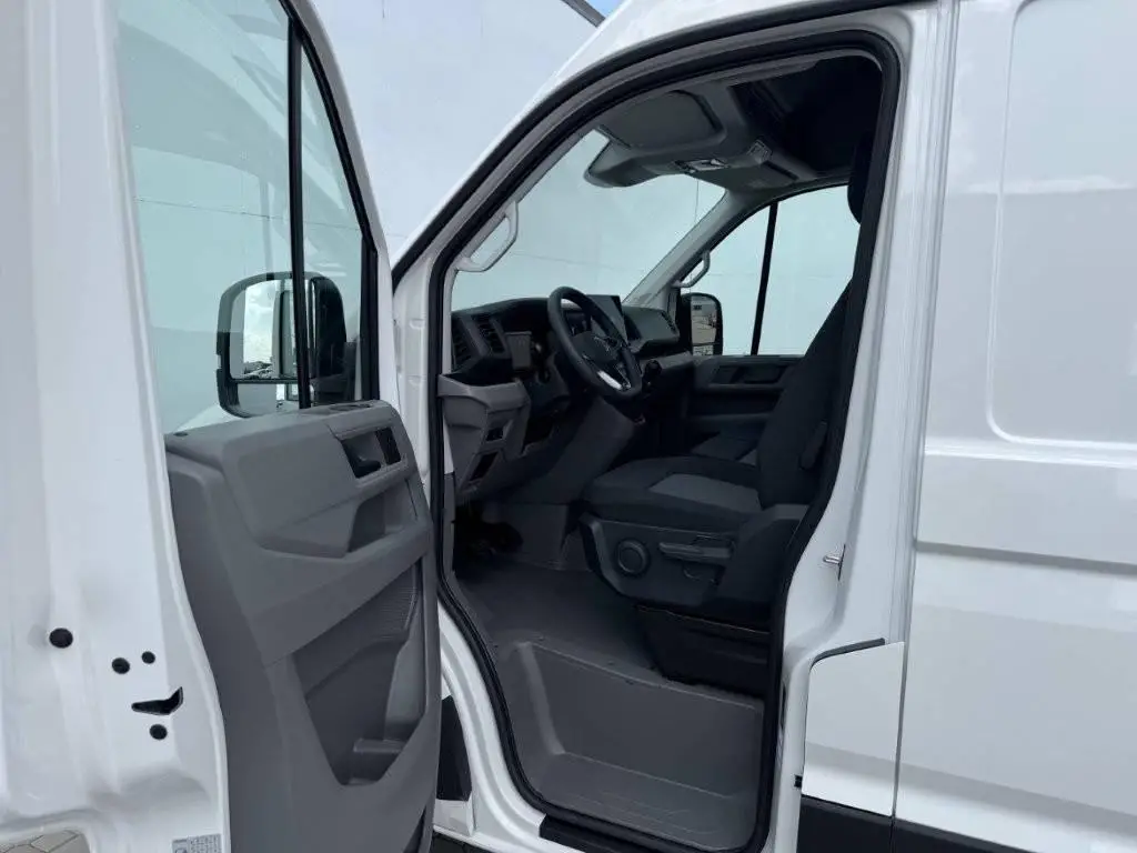 Volkswagen Crafter skříň SR 6G 2,0TDi / 103kW