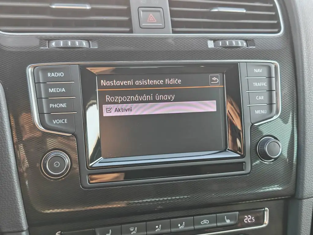 Volkswagen Golf 7 GTI Performance DSG 2,0TSi / 169kW