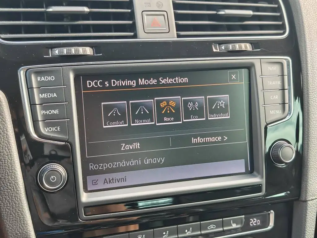 Volkswagen Golf 7 R  4M 2,0TSi / 221kW