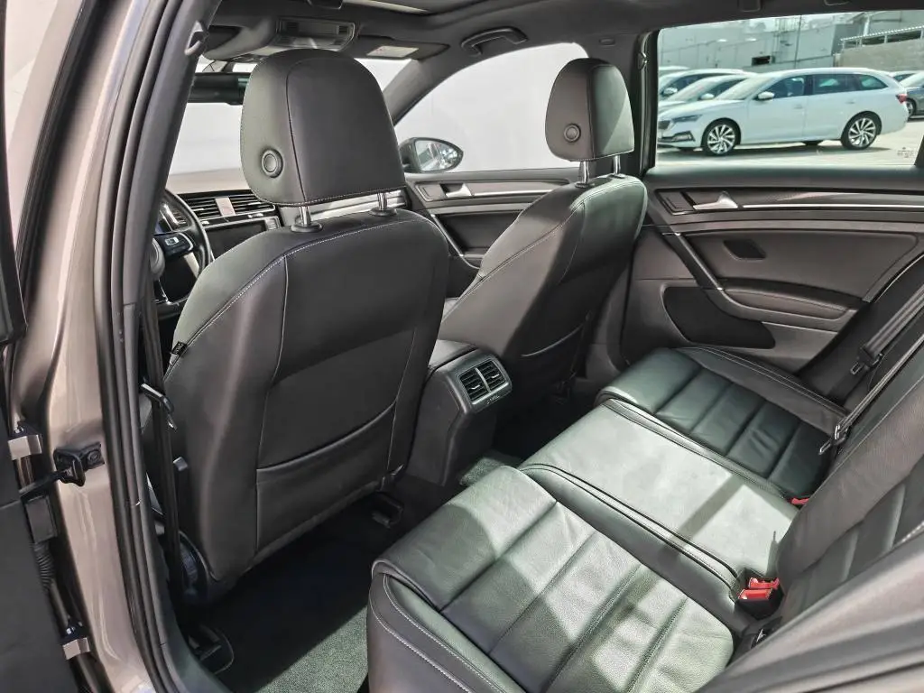 Volkswagen Golf 7 R  4M 2,0TSi / 221kW